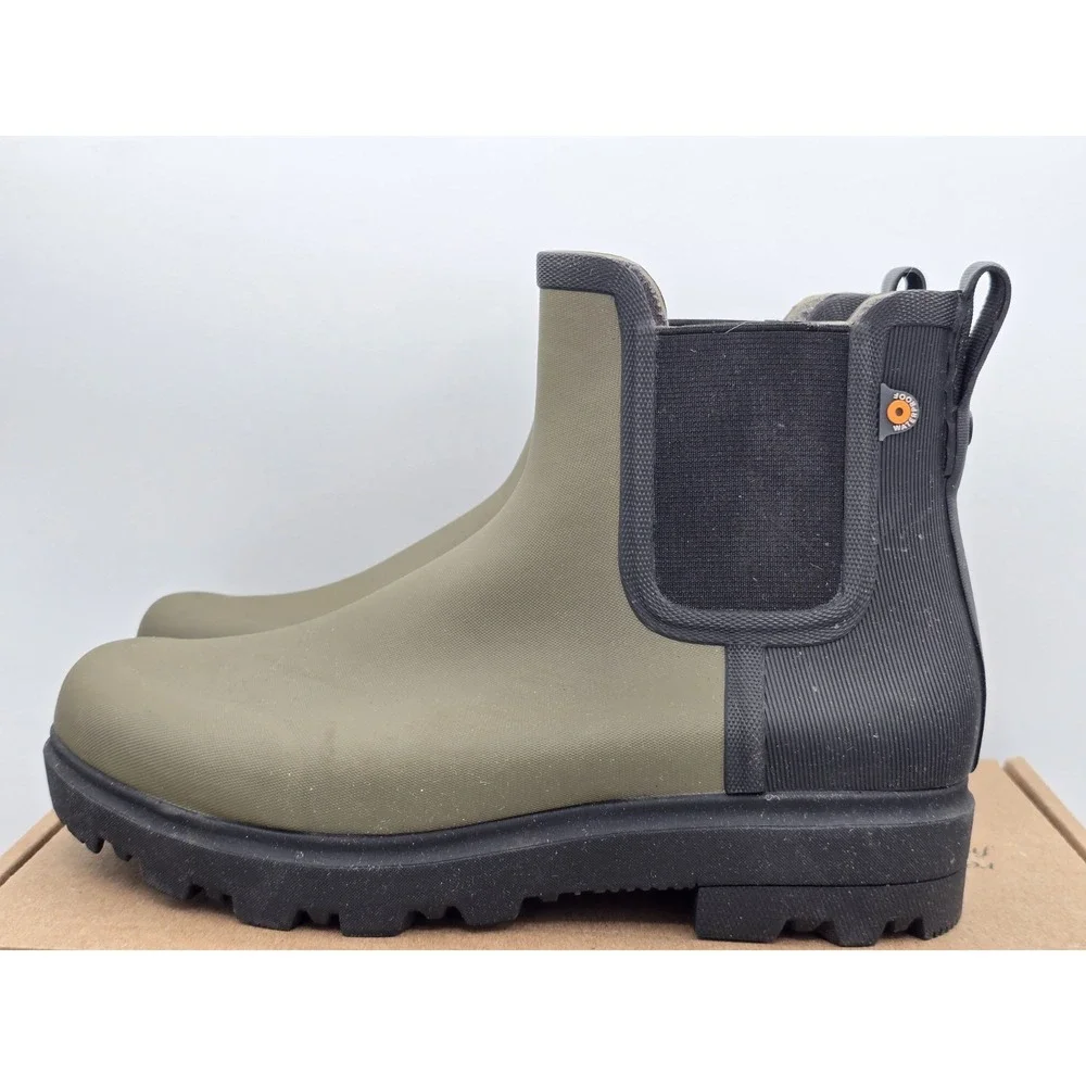 Bogs Olive Green and Black Chelsea Rain Boots 8